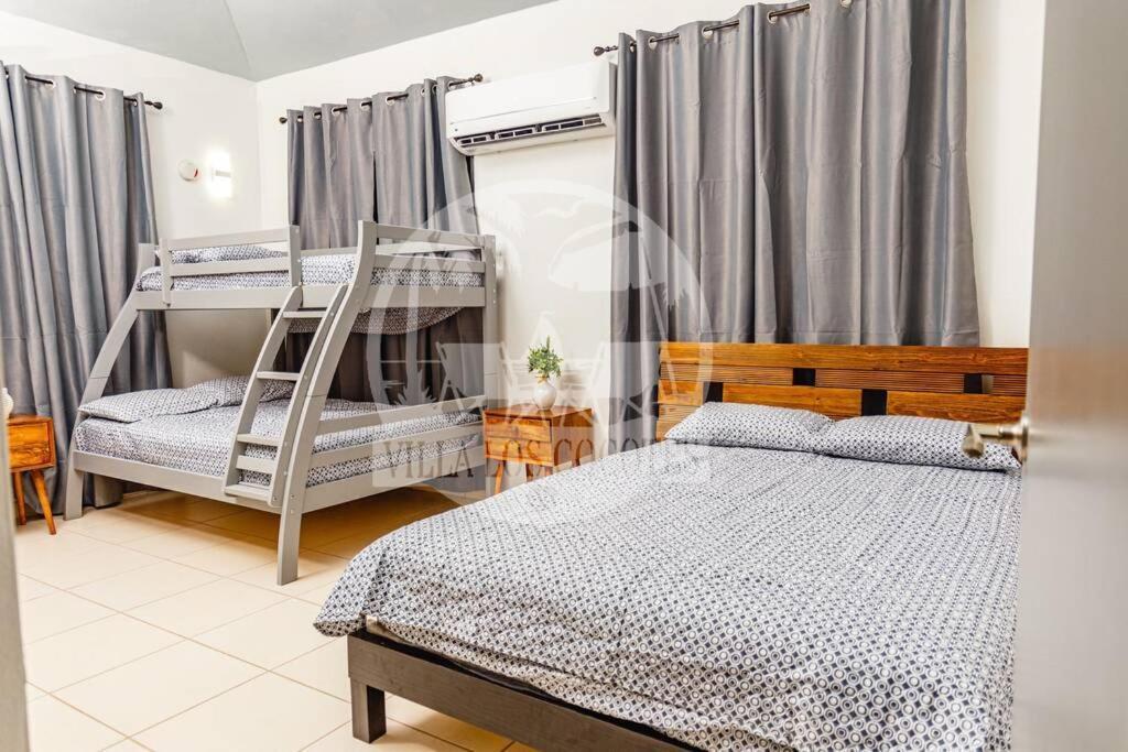 Villa Los Cocotes At Aguada Sea Beach ภายนอก รูปภาพ